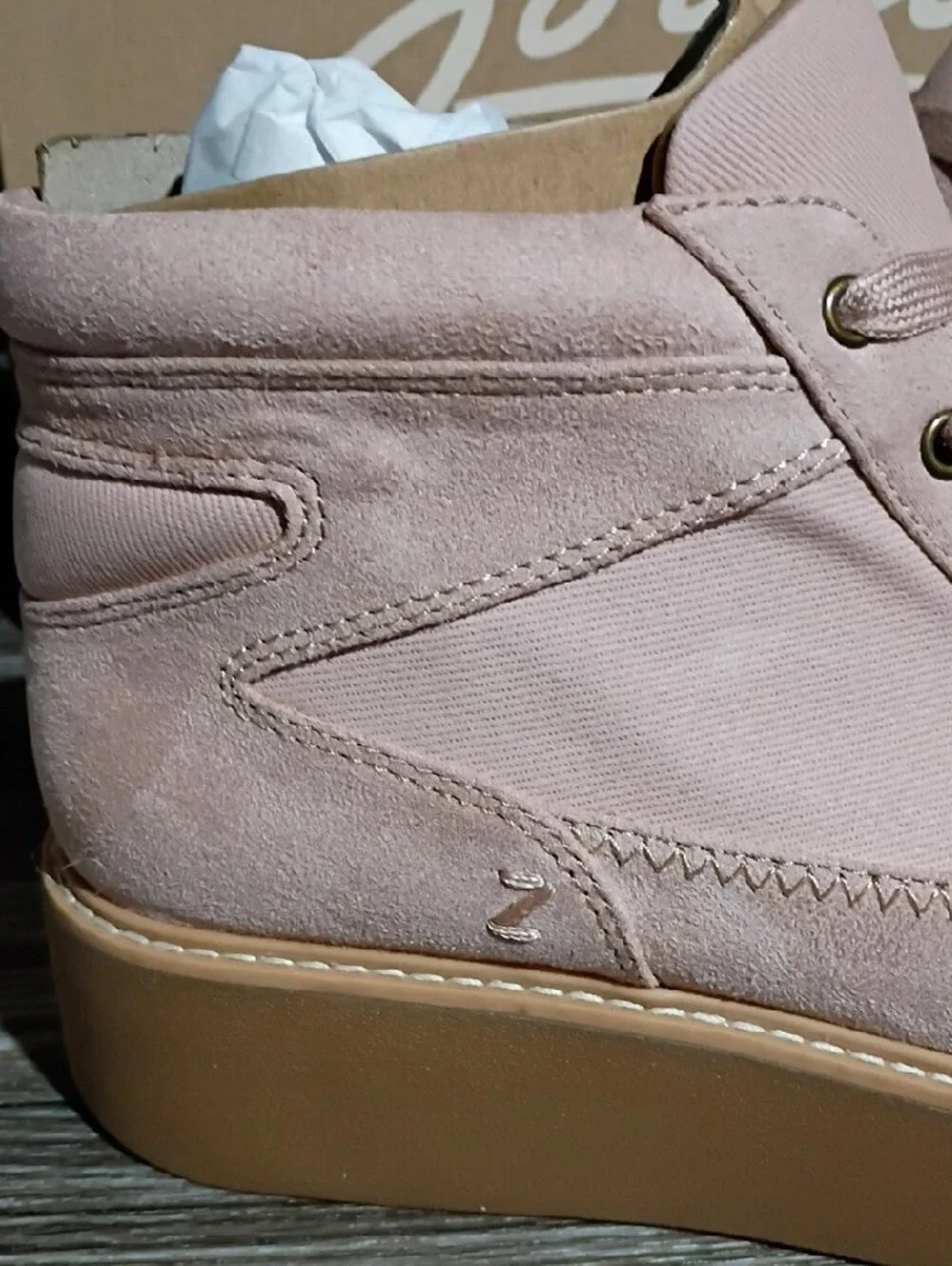Zodiac Women's Dusty Pink Platform Sneakers